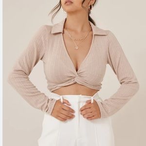 Twist V neck Crop top